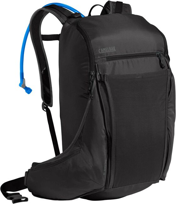 Palisade™ 32 100 oz Hydration Pack