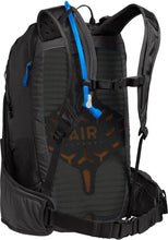 Load image into Gallery viewer, Palisade™ 32 100 oz Hydration Pack
