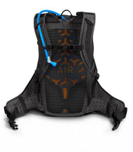 Load image into Gallery viewer, Palisade™ 32 100 oz Hydration Pack
